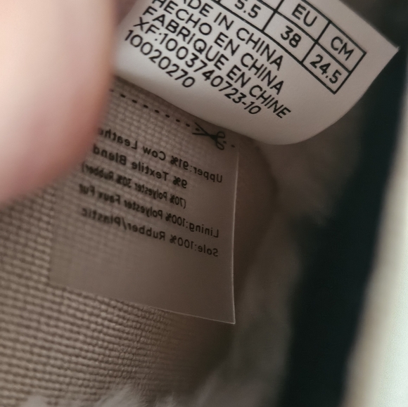 Toms Natural Leather Slip On Boots - Picture 8 of 8